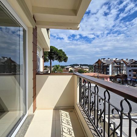 Residencial Dona Virginia Centro Leilighet Canela Eksteriør bilde